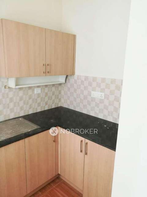 1 BHK Flat In Radiance Mercury For Sale  In Perumbakkam