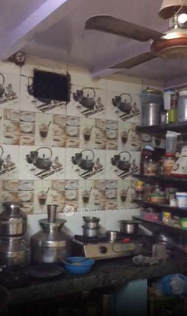 1 RK Flat In Davubai Pandurang Sargar Niwas Chwal For Sale  In Kurla West