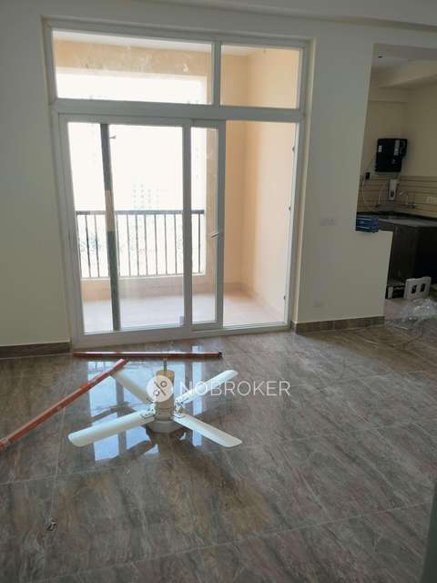 2 BHK Flat In Amarpali Silicon City For Sale  In Sector 76