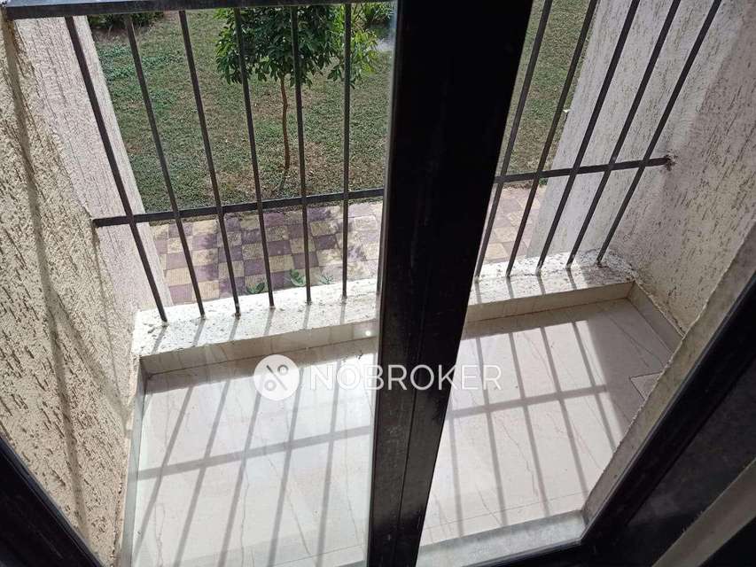1 BHK Flat In Poddar Navjeevan For Sale  In Atgaon