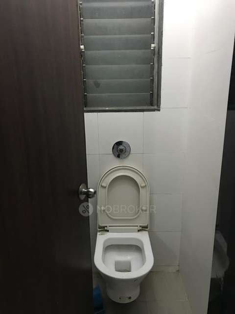 1 BHK Flat In Lodha Majestica Tower For Sale  In Thane