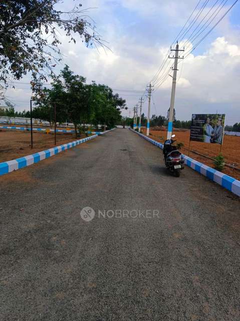Plot For Sale  In Ay Residency  In Mallur