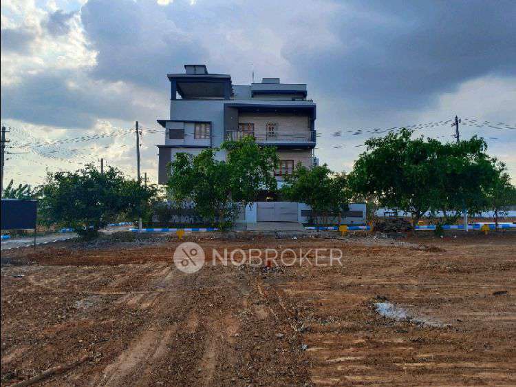 Plot For Sale  In Ay Residency  In Mallur