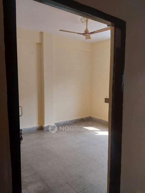 2 BHK Flat In Nanditha Towers, Kukatpally For Sale  In Kukatpally