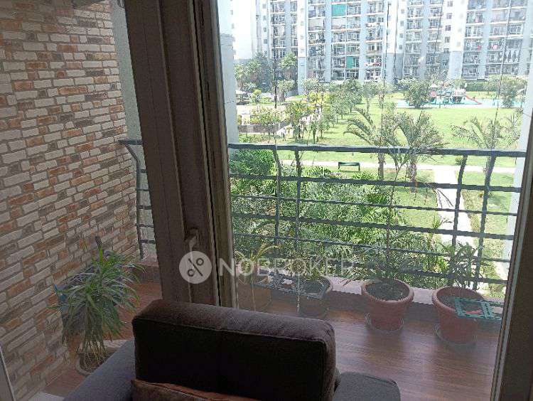 3 BHK Flat In Grand Omaxe  For Sale  In Sector 93b