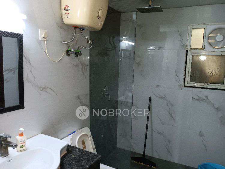 3 BHK Flat In Grand Omaxe  For Sale  In Sector 93b