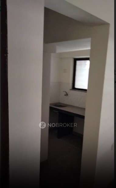 1 BHK Flat In Link Plaza Malad For Sale  In Malad West