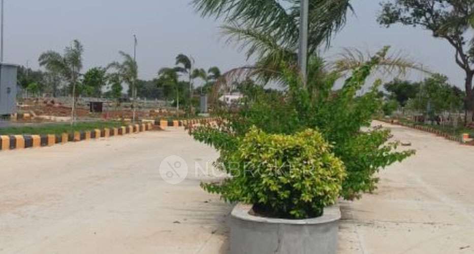 Plot For Sale  In Shreya Green County In Mansalpally