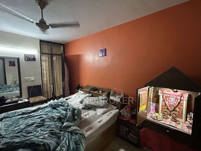 2 BHK Flat In Apartment For Sale  In Chittaranjan Park
