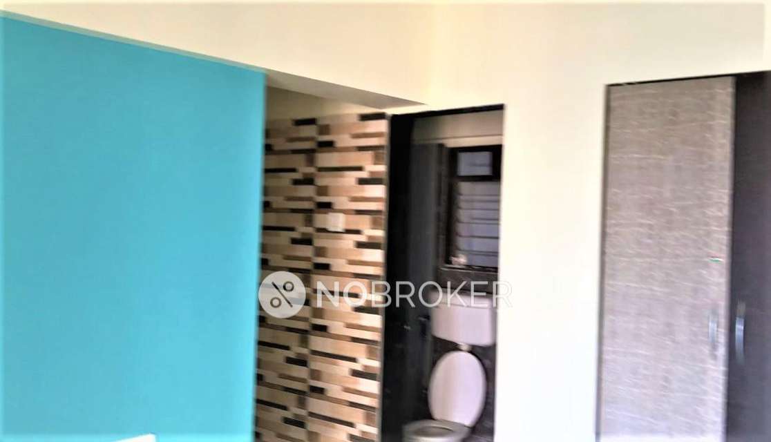 2 BHK Flat In Hubtown Greenwoods For Sale  In Thane West