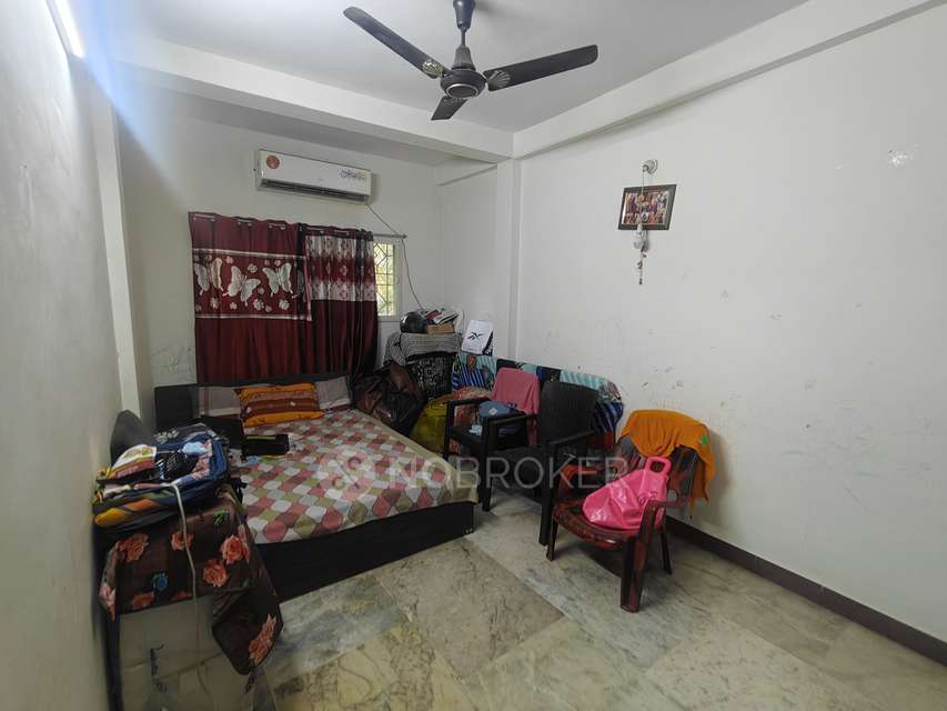 1 BHK Flat In Chandra Flats For Sale  In West Mambalam