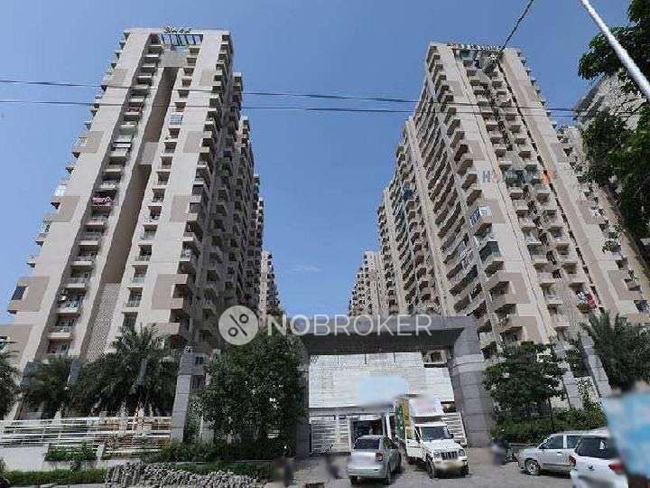 4 BHK Flat In Ace Platinum For Sale  In Zeta I