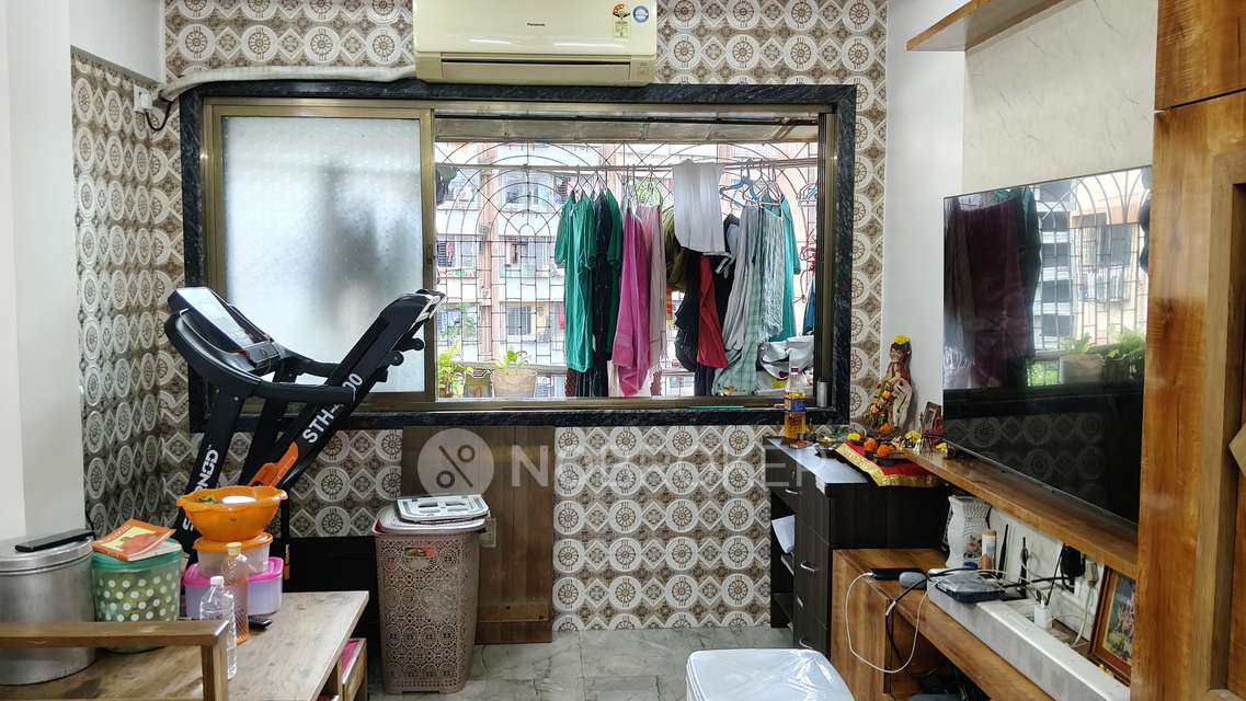 1 BHK Flat In Railwaymens Apna Ghar Chs For Sale  In Jogeshwari East