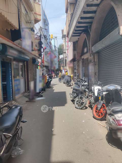 2 BHK Flat In Ellis Court For Sale  In Mount Road