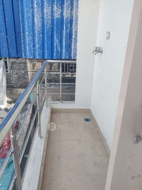 2 BHK Flat In Ellis Court For Sale  In Mount Road