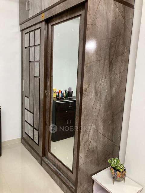 1 BHK Flat In Reputed Monbijou Chs For Sale  In Sector 17