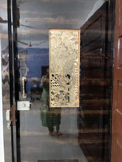 1 BHK Flat In Reputed Monbijou Chs For Sale  In Sector 17