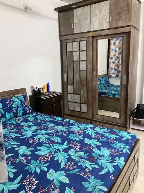 1 BHK Flat In Reputed Monbijou Chs For Sale  In Sector 17