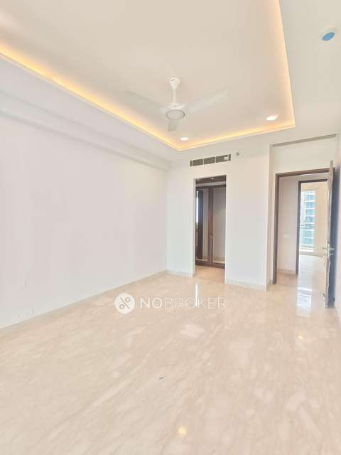 3 BHK Flat In Ambience Creacions For Sale  In Sector 22 A