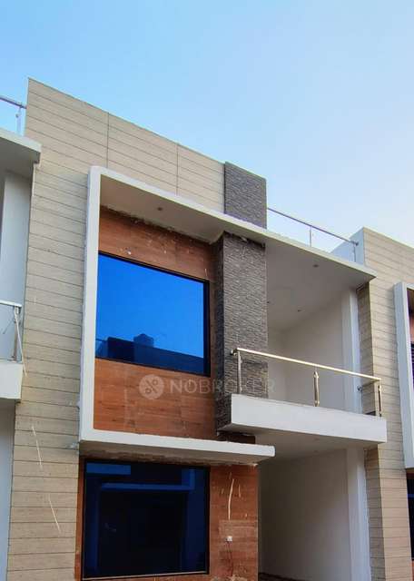 3 BHK Villa In Greeno Housing For Sale  In Greater Noida West