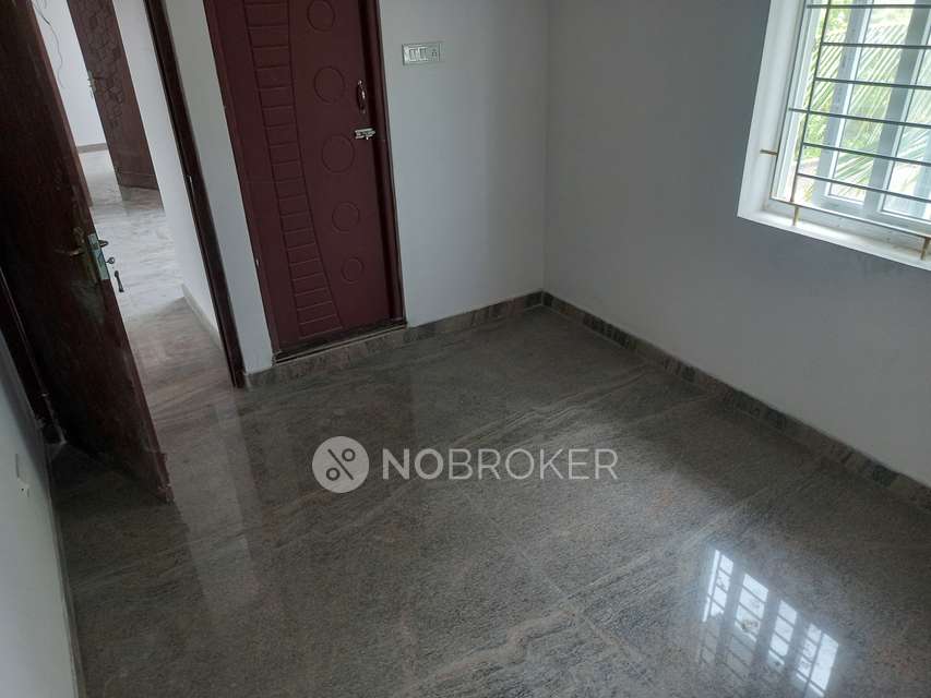 2 BHK Flat In Malar Apartments For Sale  In Saligramam