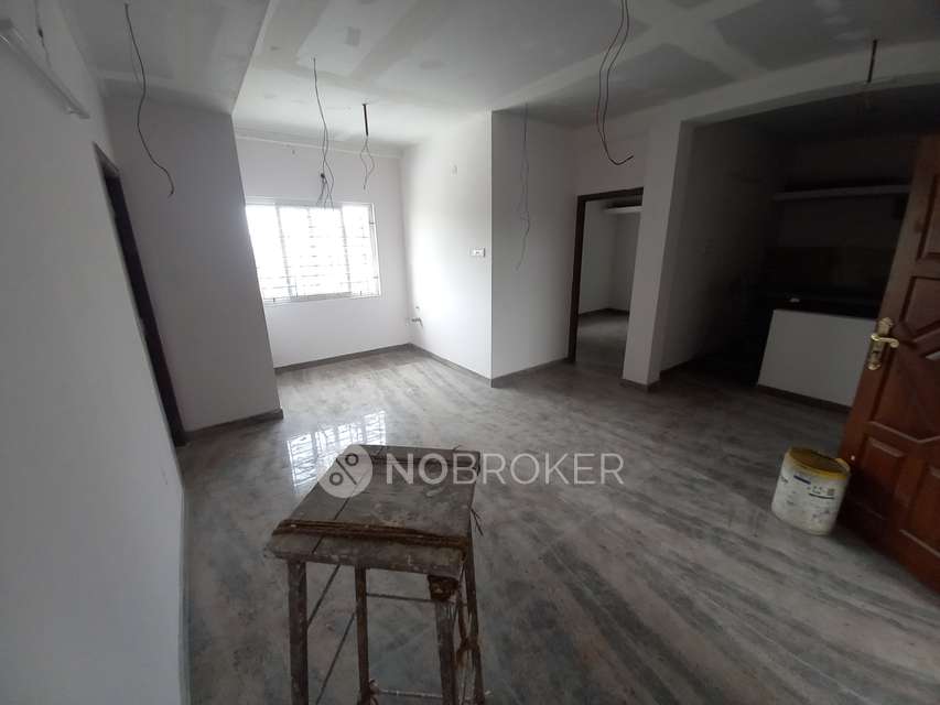 2 BHK Flat In Malar Apartments For Sale  In Saligramam