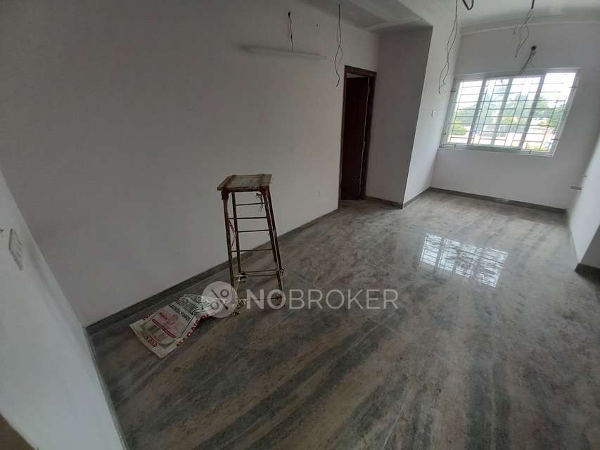 2 BHK Flat In Malar Apartments For Sale  In Saligramam