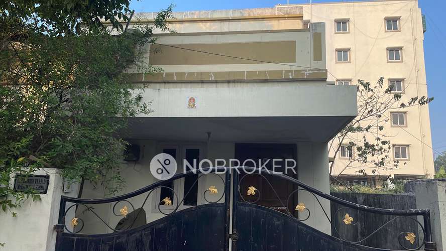 4+ BHK House For Sale  In Warasiguda