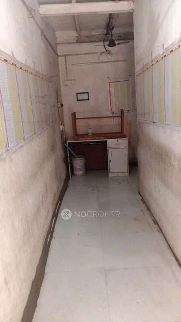 Shop in Chunnabhatti, Dr. Gangadhar S Badhe Marg, Samarth Nagar, Chunabhatti, Sion, Mumbai, Maharashtra 400022, India, Mumbai for Rent 