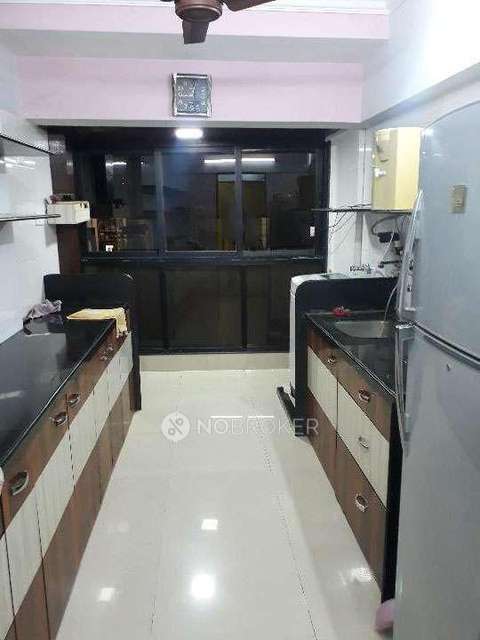 2 BHK Flat In Pioneer Heights For Sale  In Khar West