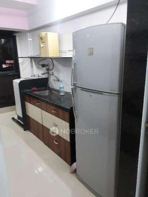 2 BHK Flat In Pioneer Heights For Sale  In Khar West