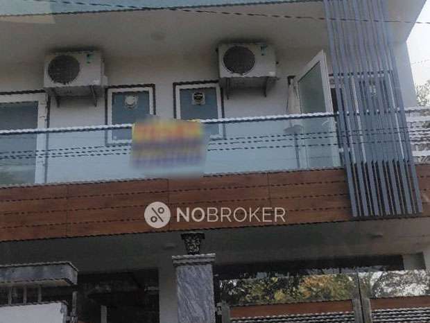 1 RK House for Rent  In Sector 38