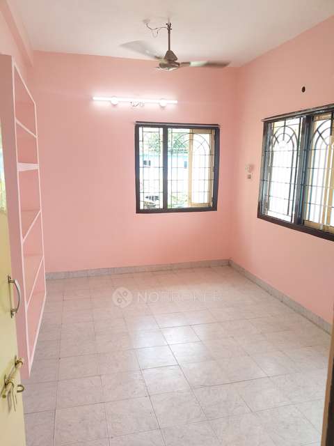 2 BHK Flat In Pavithralaya Apartment For Sale  In Urapakkam