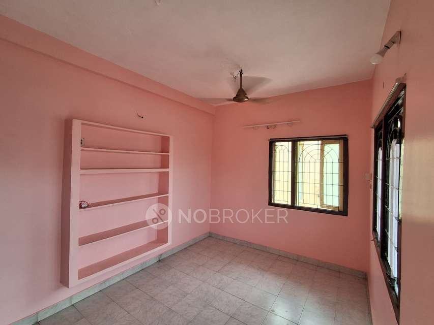 2 BHK Flat In Pavithralaya Apartment For Sale  In Urapakkam