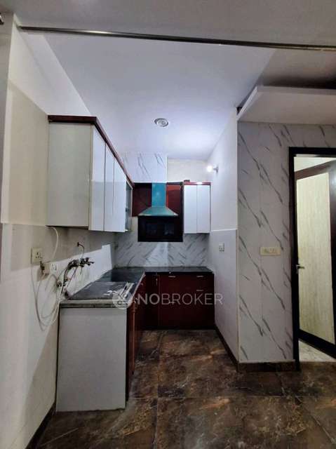 3 BHK Flat In Krishna Apartment For Sale  In Matiala Extension, Matiala