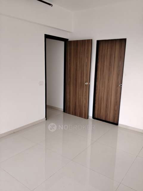 3 BHK Flat In Amazon Park  For Sale  In Borivali West