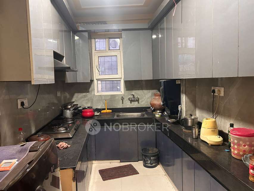 3 BHK Flat In Gokul Dham Aparment For Sale  In I