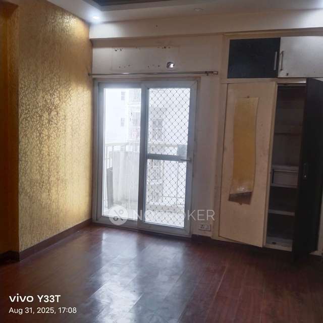 2 BHK Flat In Antriksh Golf View For Sale  In Sector 78