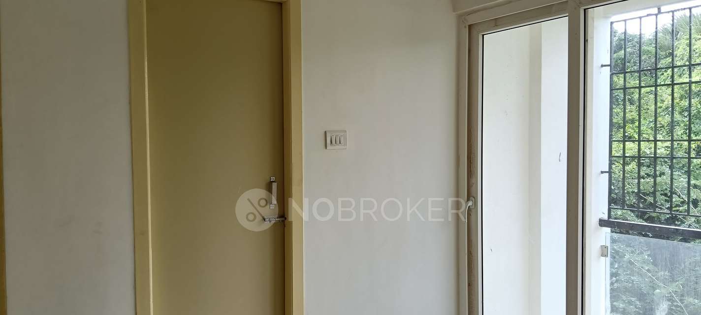 2 BHK Flat In Colour Avenue  For Sale  In Perumbakkam