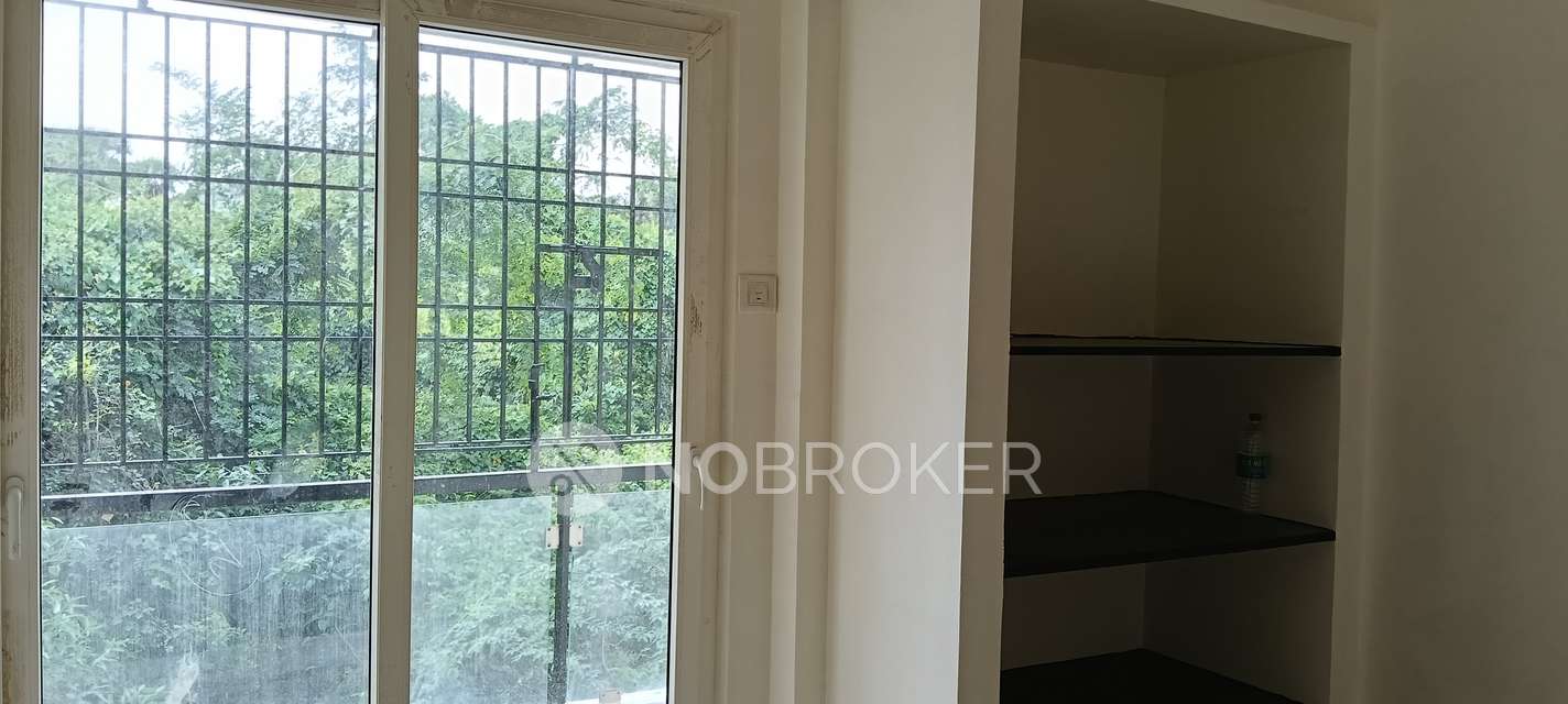 2 BHK Flat In Colour Avenue  For Sale  In Perumbakkam