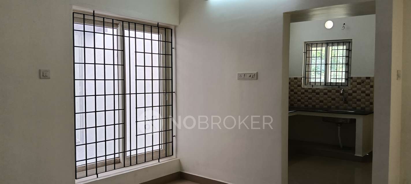 2 BHK Flat In Colour Avenue  For Sale  In Perumbakkam