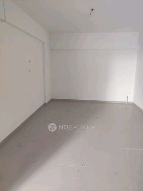 Shop in Sara City , Pune for sale 