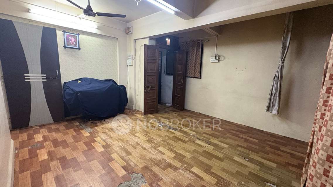 1 BHK Flat In Vakratund Building  For Sale  In Budhwar Peth