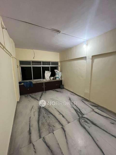 1 BHK Flat In Shree Vinay Co-op Housing Society For Sale  In Jawahar Nagar, Goregaon West