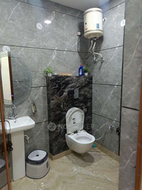 3 BHK Flat In Vaikunth Apartment For Sale  In C2, Vijay Vihar Phase I, Phase 1, Pocket D, Vijay Vihar, Rohini, New Delhi, Delhi, 110085, India