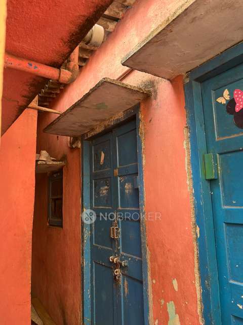 1 RK House for Rent  In Kattabomman Street