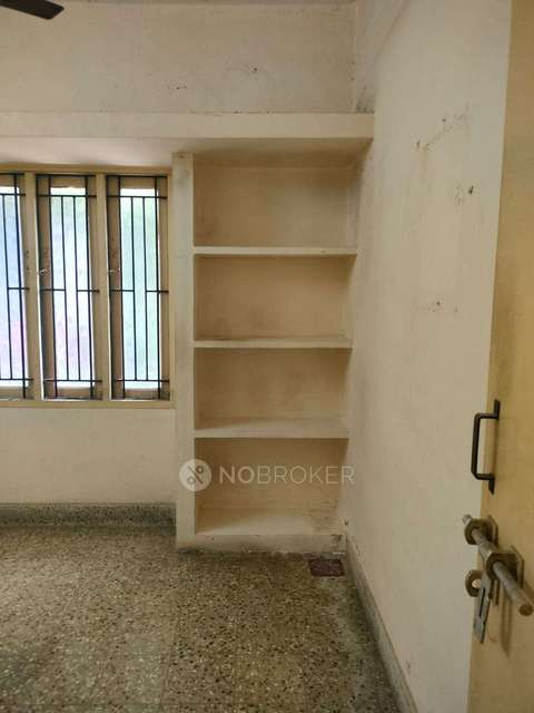 2 BHK Flat In Lakshmi Apartment, Choolaimedu For Sale  In Choolaimedu