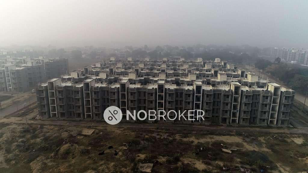 2 BHK Flat In Sector 22d Yamuna Expressway Authority Flats For Sale  In Sector-143 B, Near Noida Expressway, Noida, Uttar Pradesh, India.