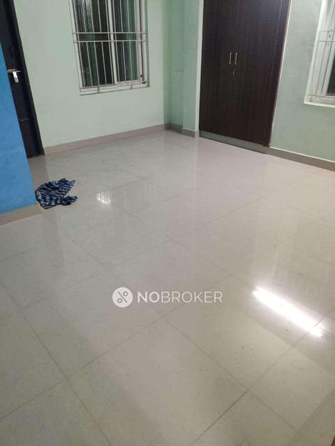 2 BHK Flat In Akshara Arcade For Sale  In Old Perungalathur