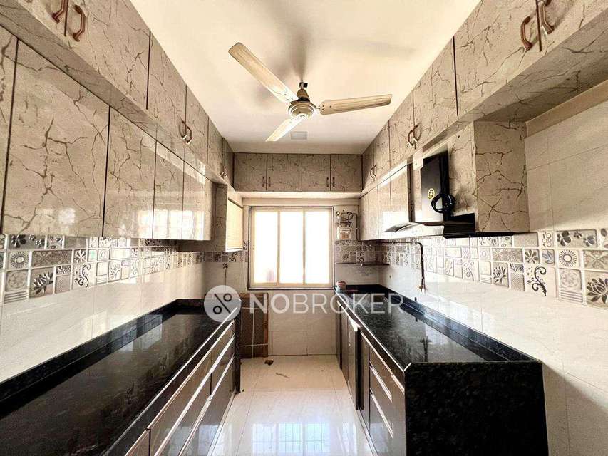 2 BHK Flat In Swaroop Residency For Sale  In Ghatkopar East